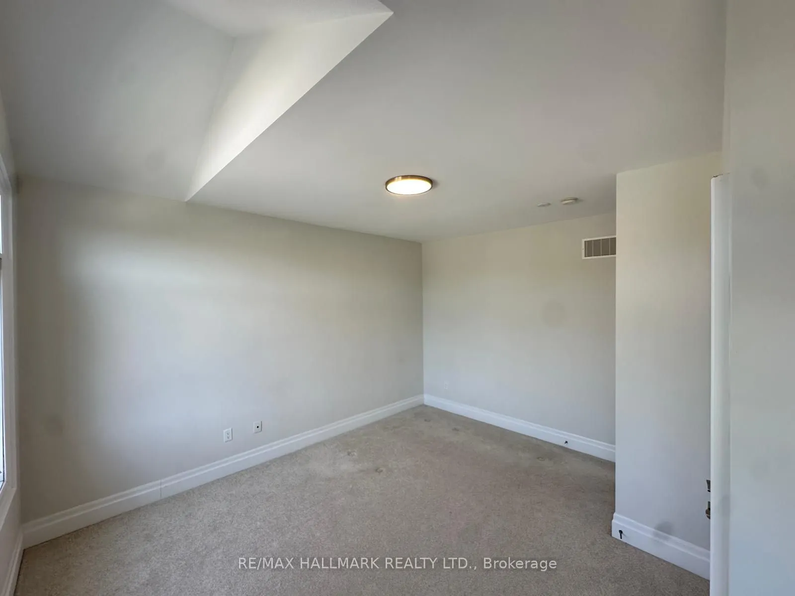 509 Mcgregor Farm Trail W