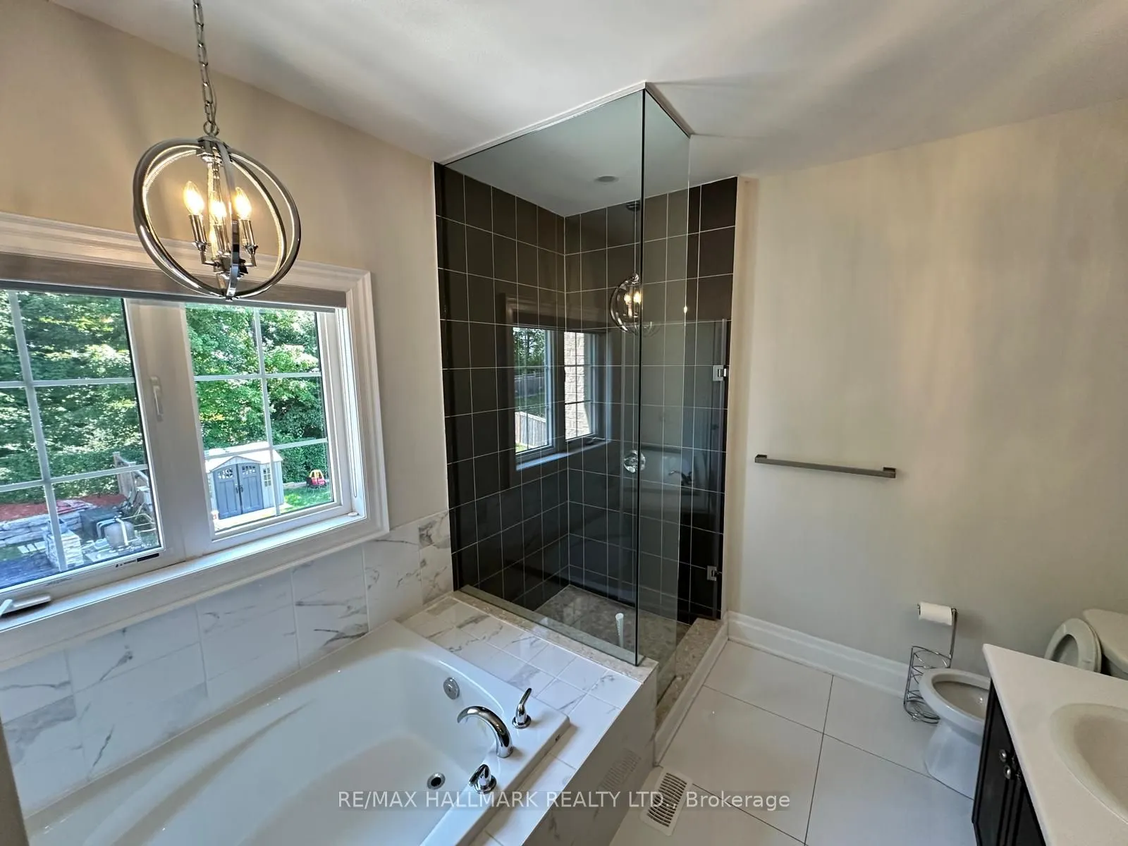 509 Mcgregor Farm Trail W