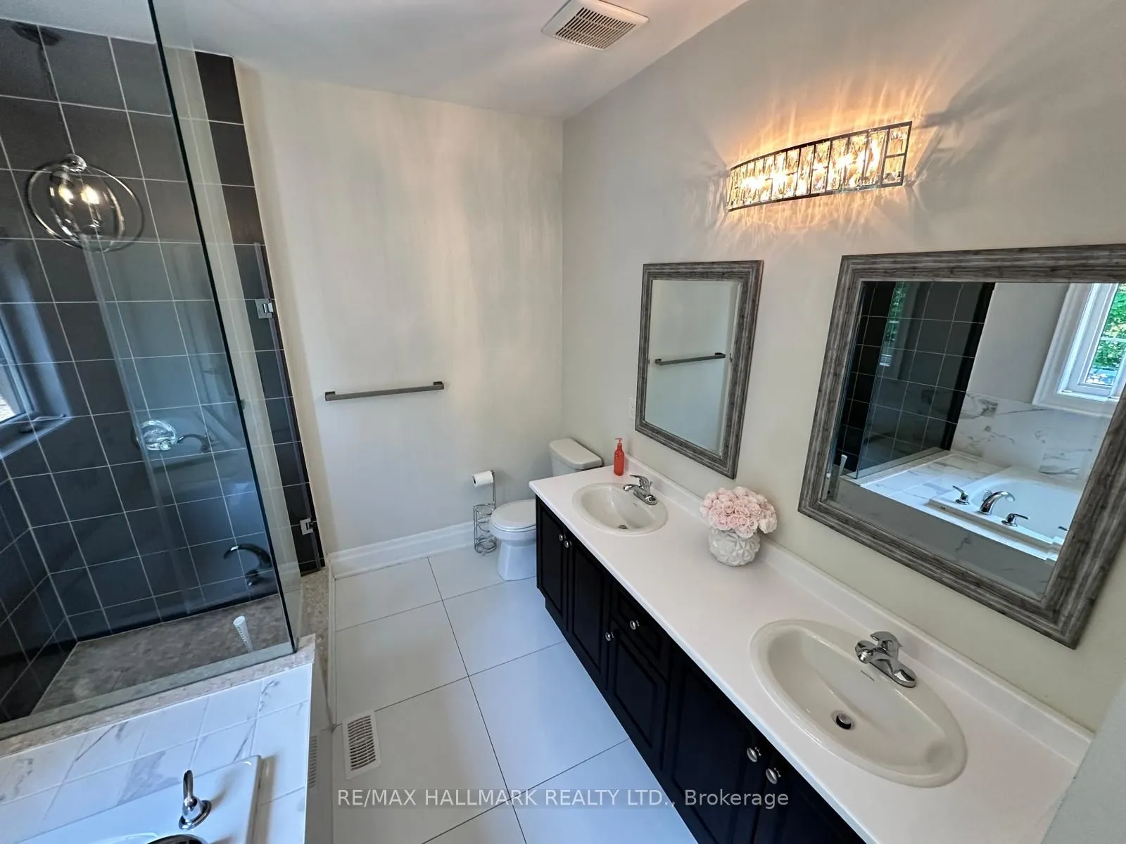 509 Mcgregor Farm Trail W