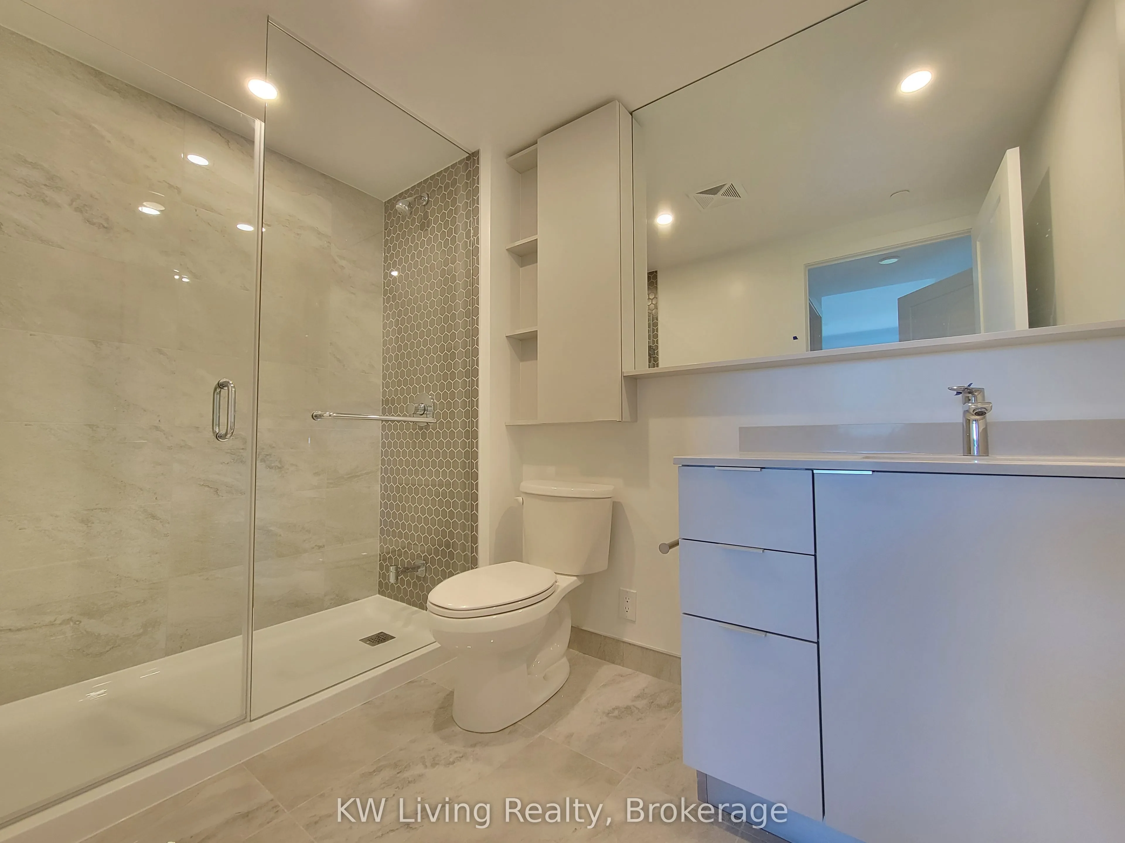 8 Cedarland Drive, #820