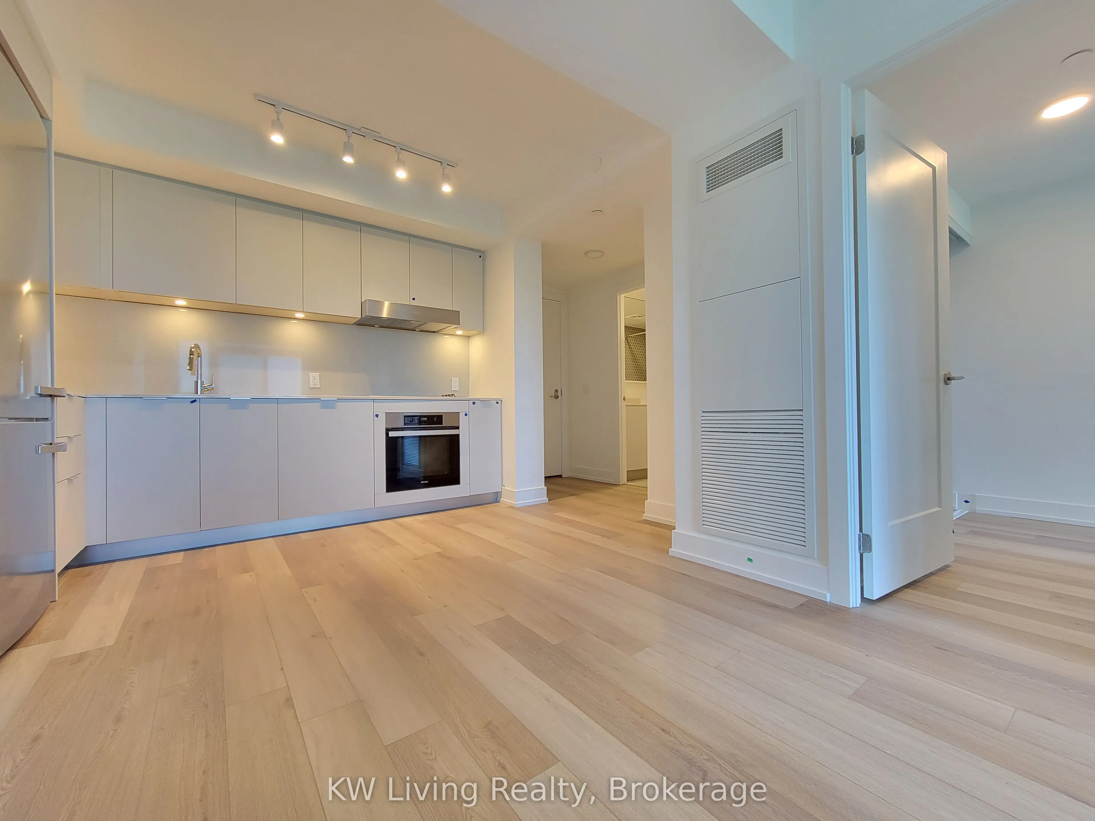 8 Cedarland Drive, #820