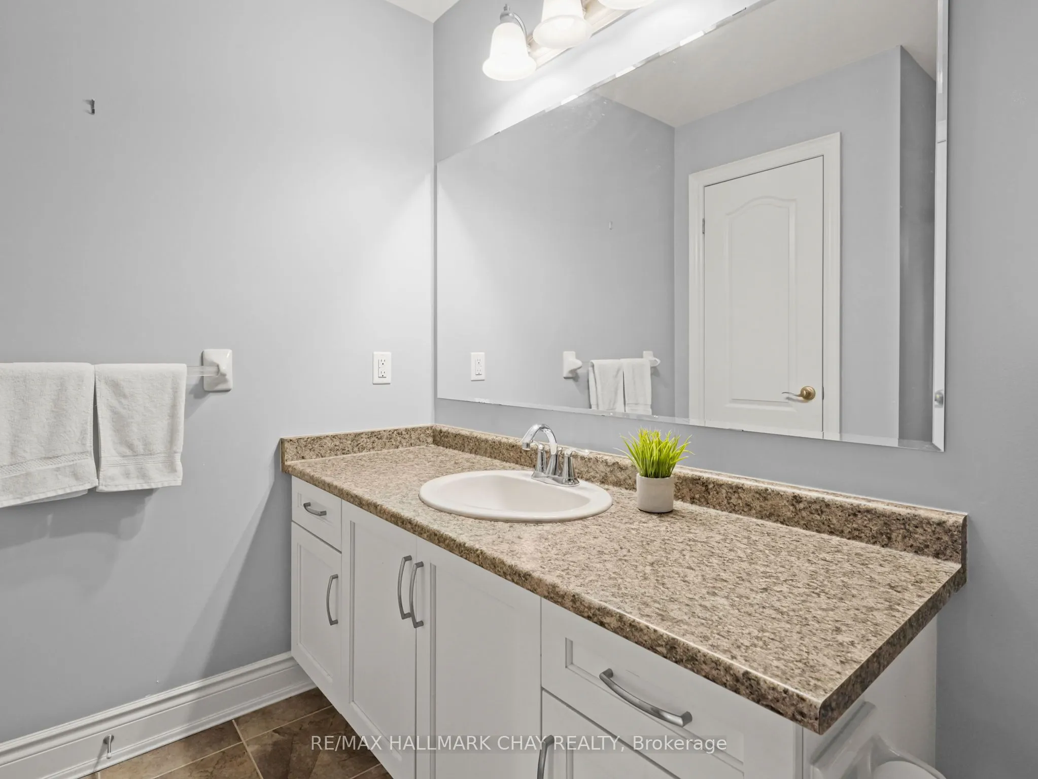 190 Ridge Way, #15