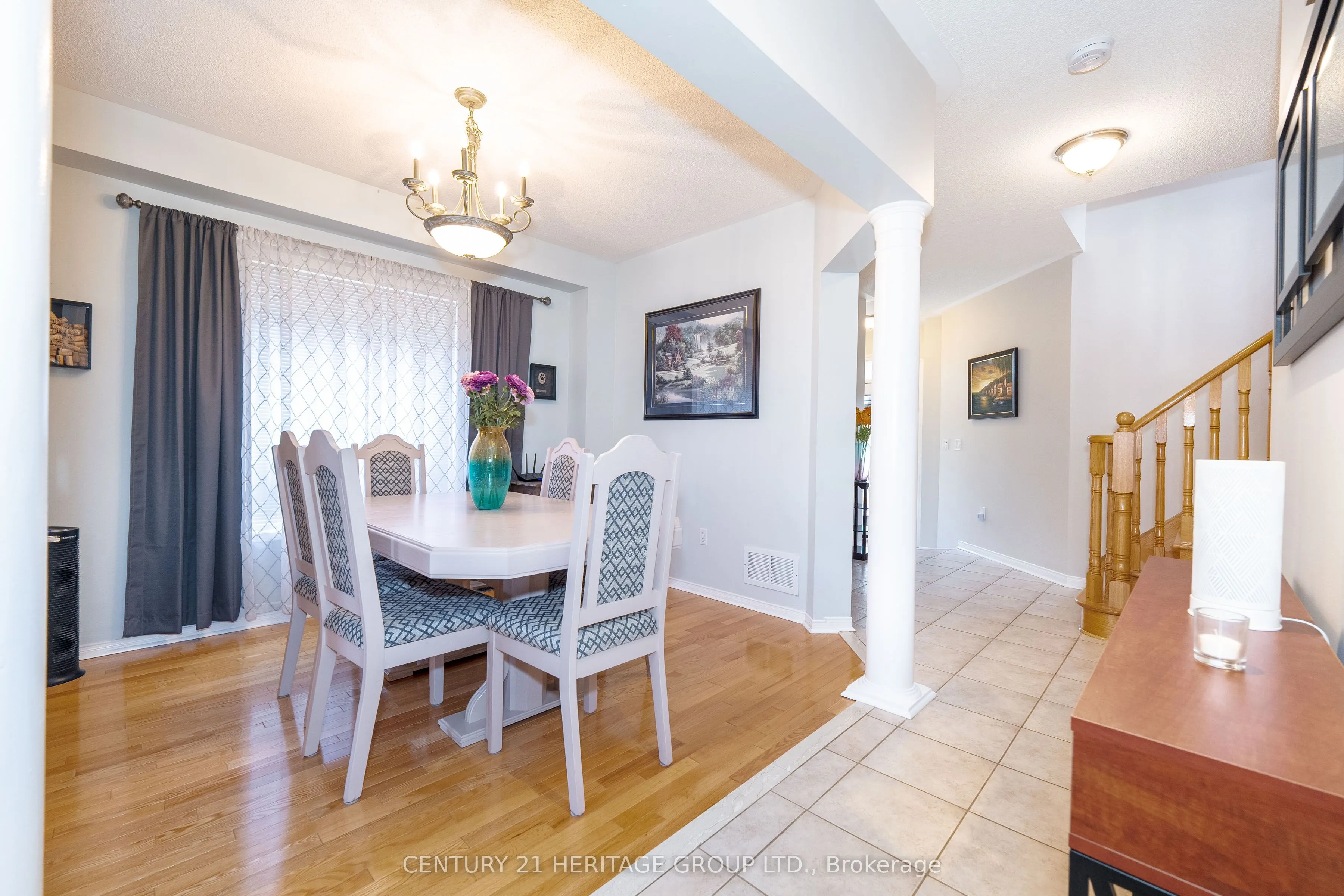 512 Menczel Crescent