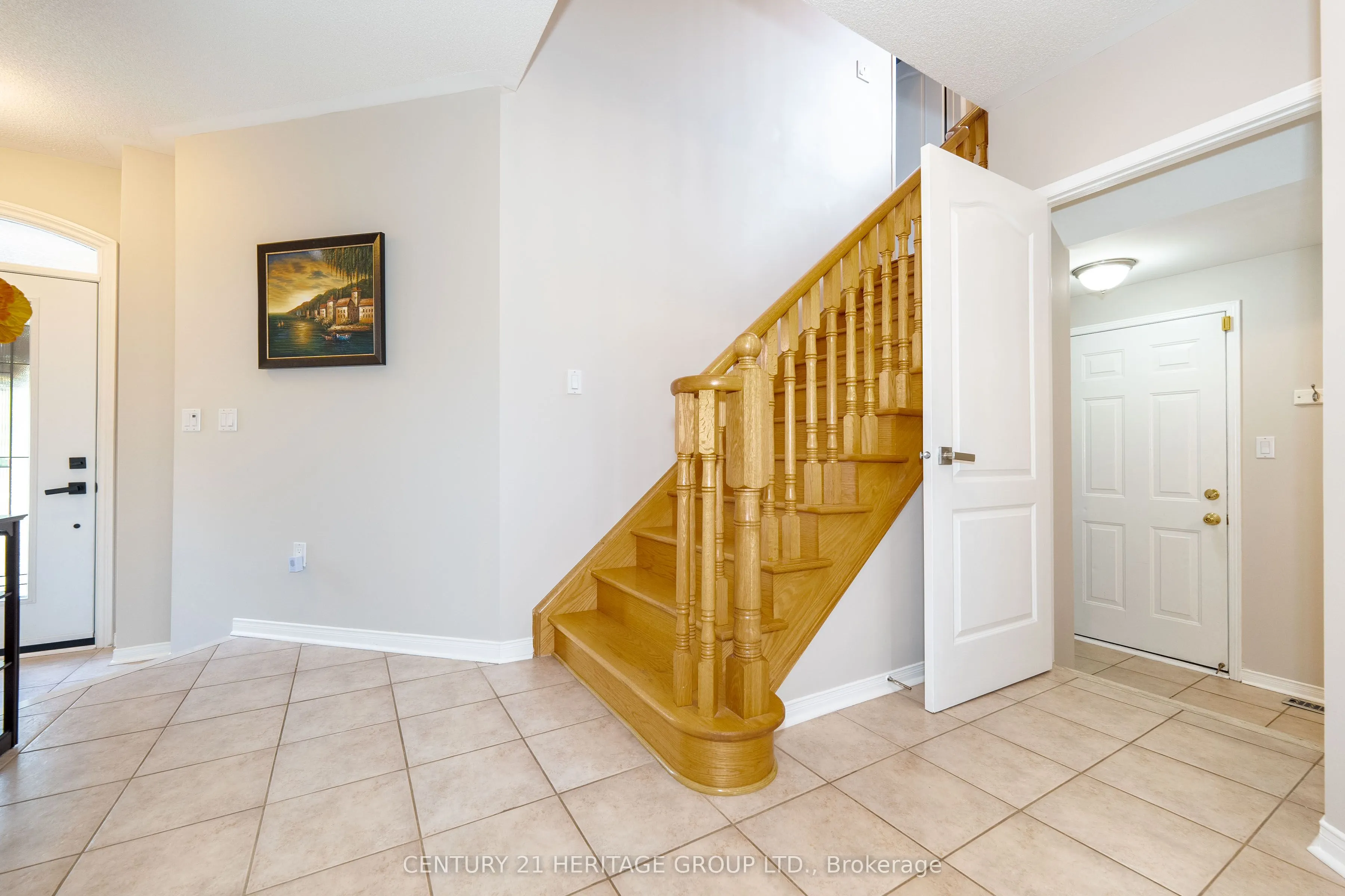 512 Menczel Crescent