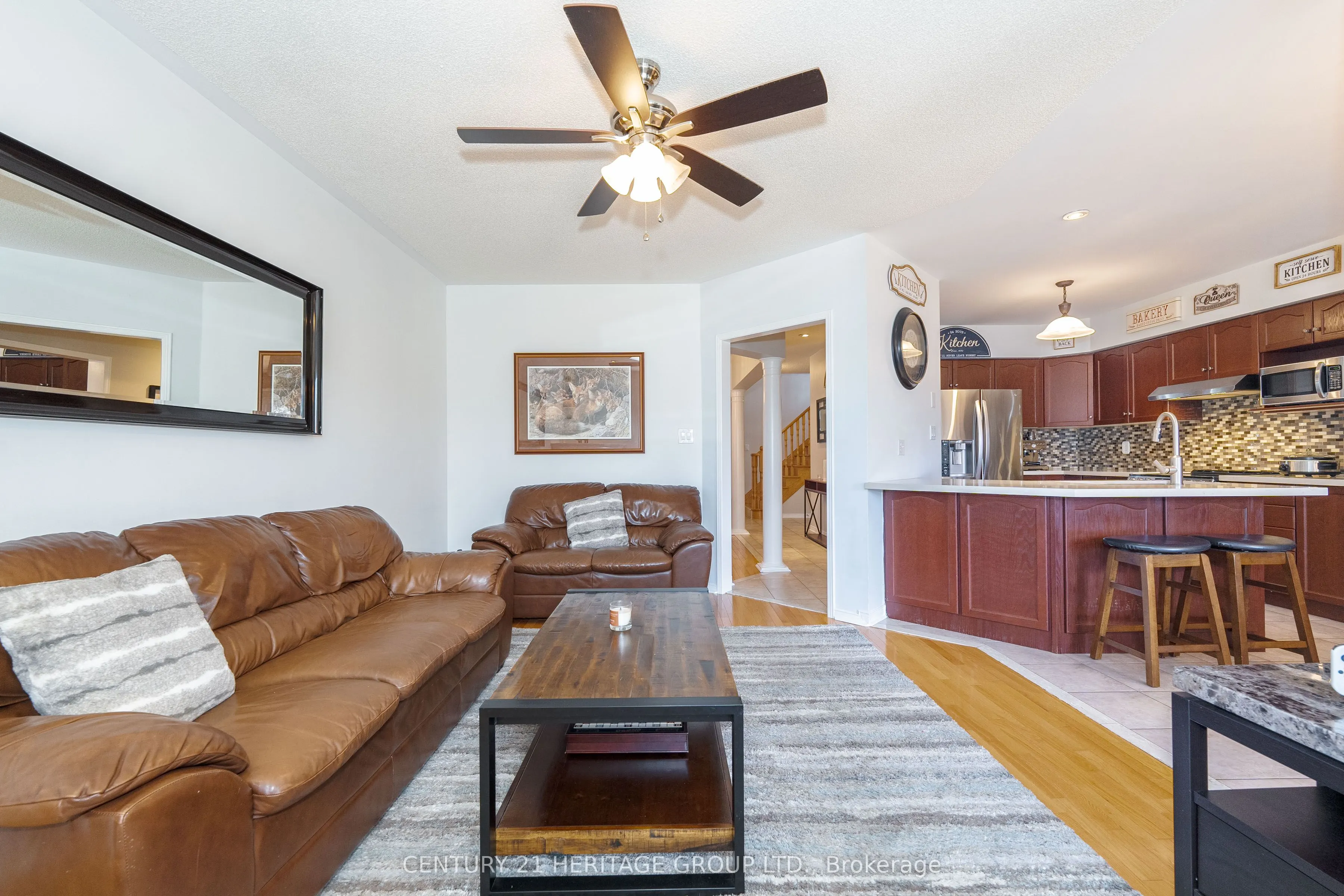 512 Menczel Crescent