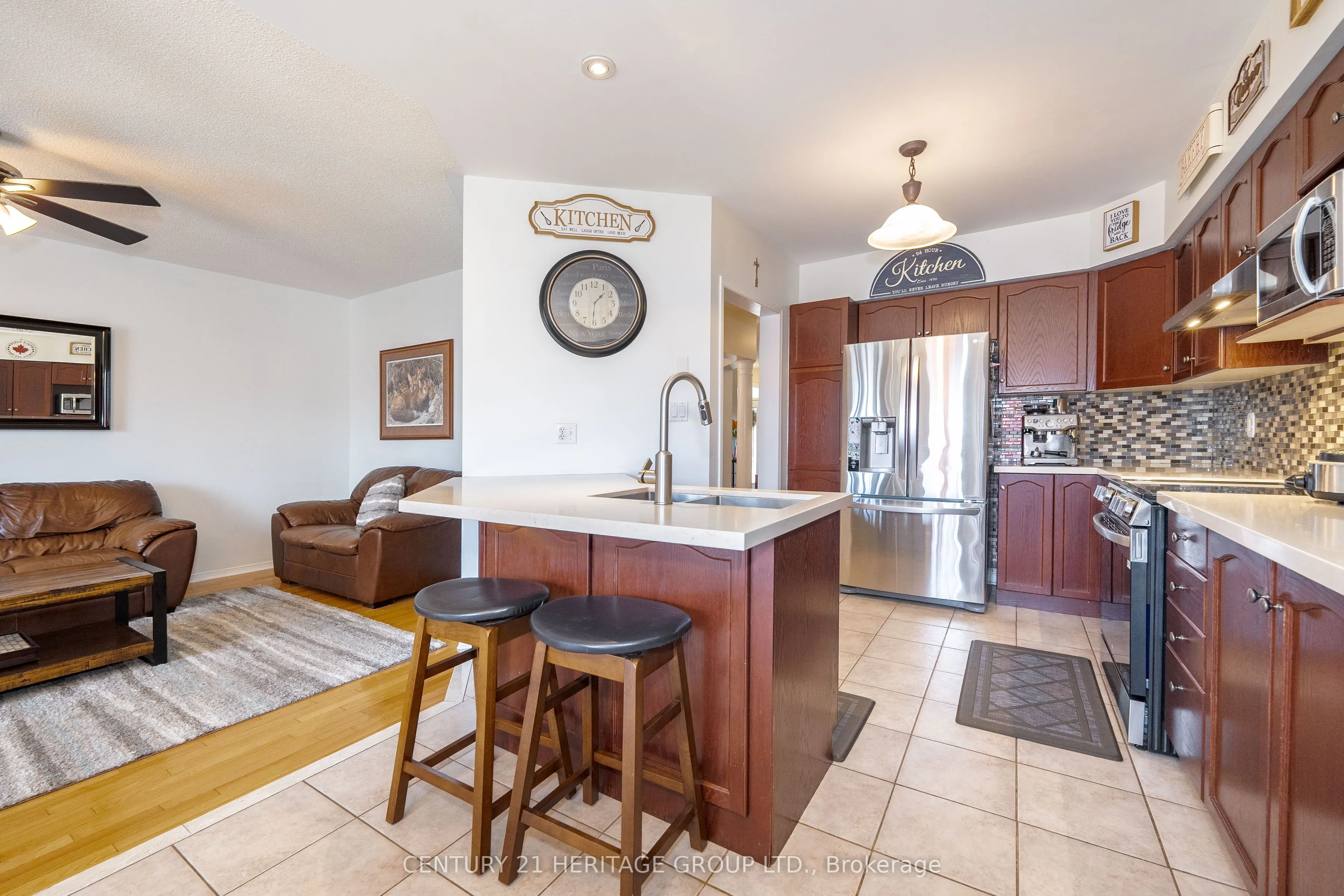 512 Menczel Crescent