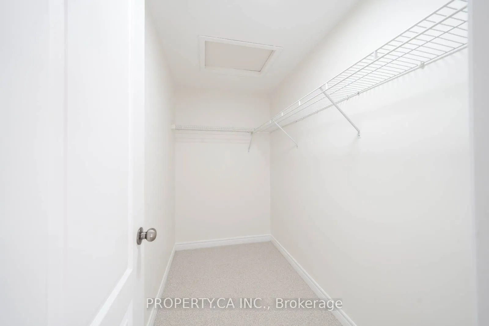 1187 Booth Avenue