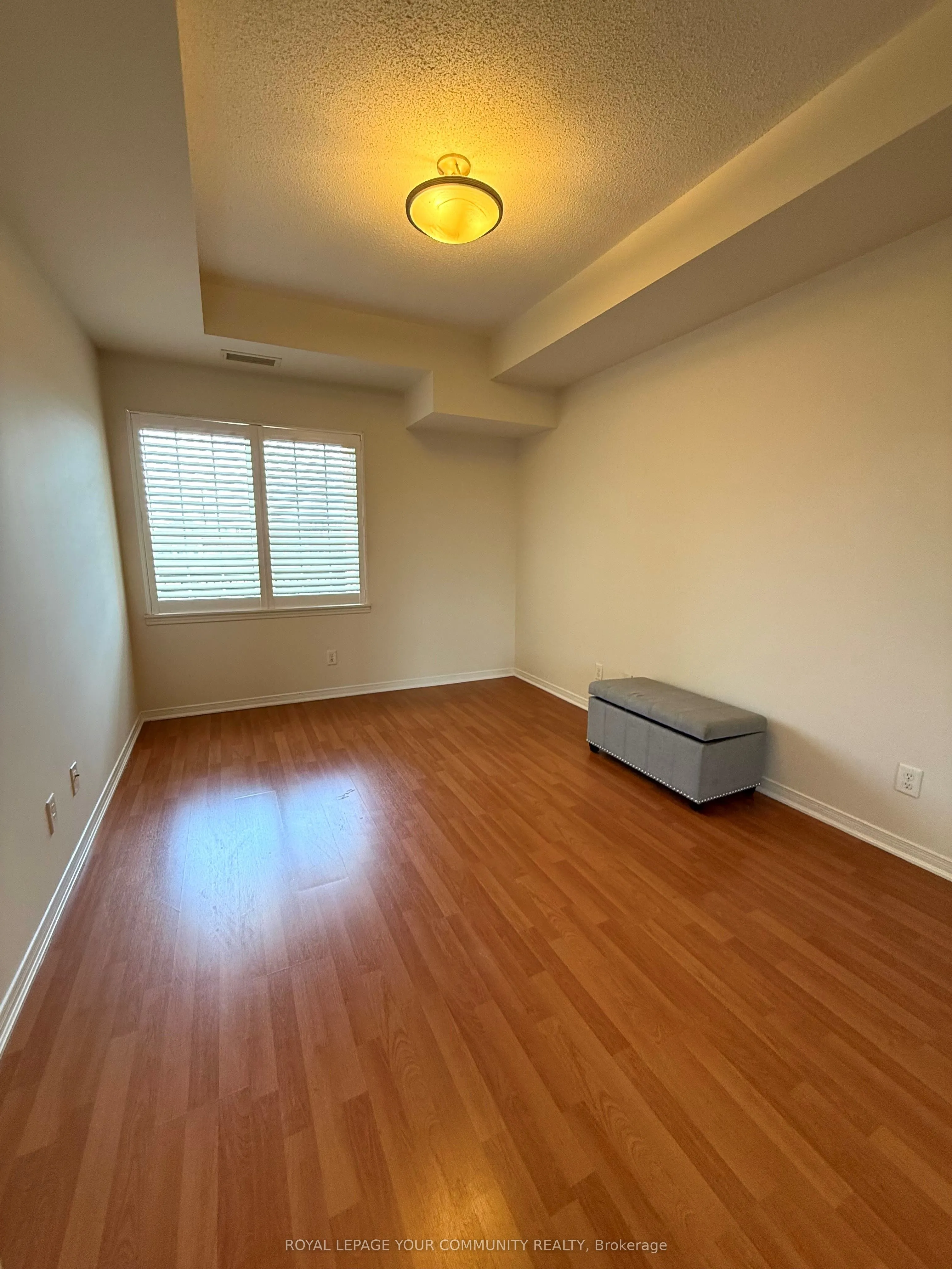 9451 Jane Street, #301