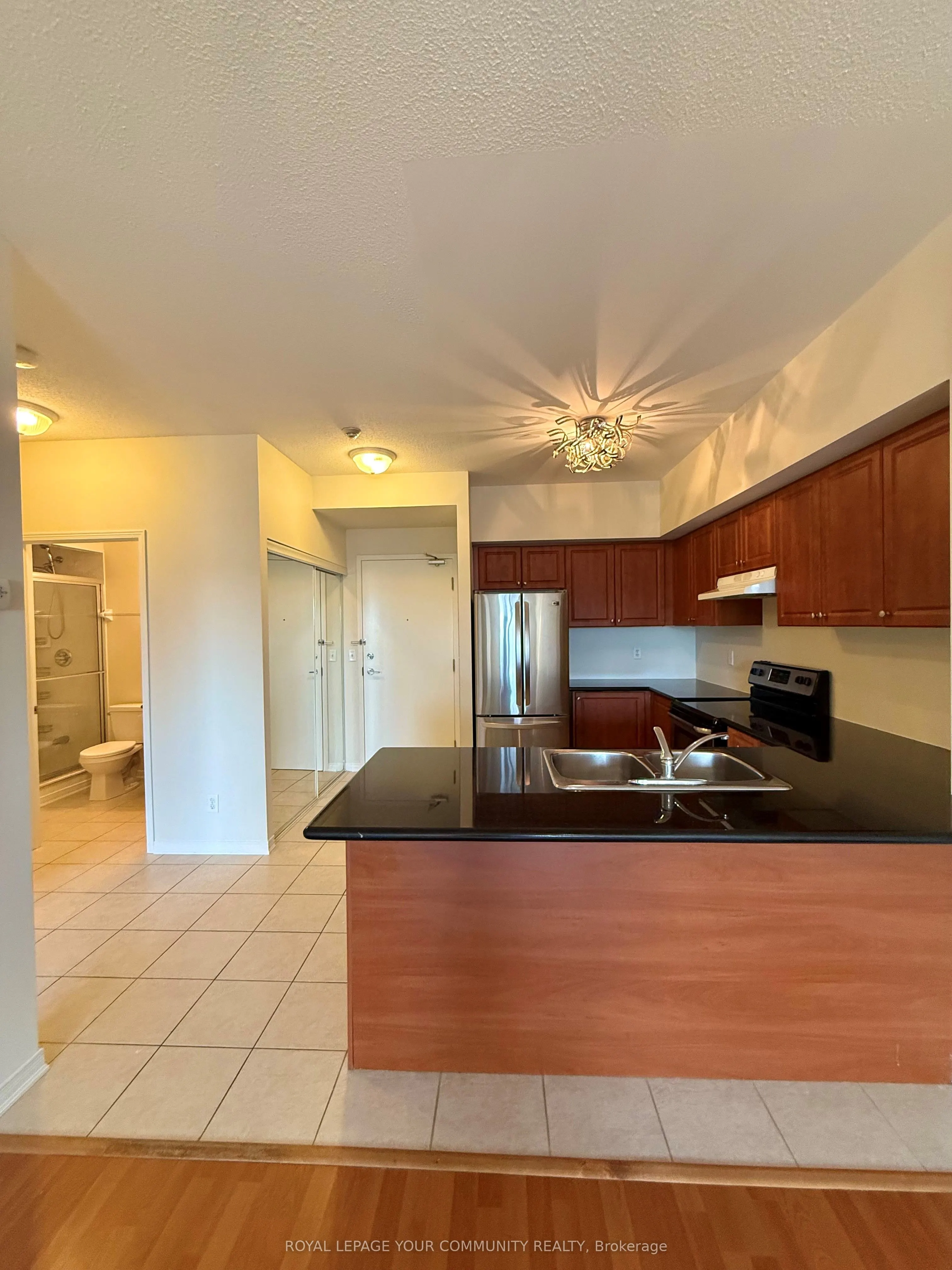 9451 Jane Street, #301