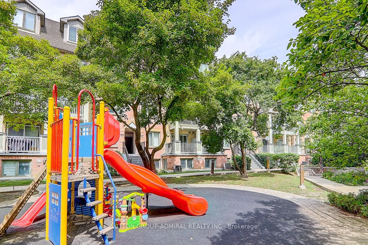 75 Weldrick Road E, #838