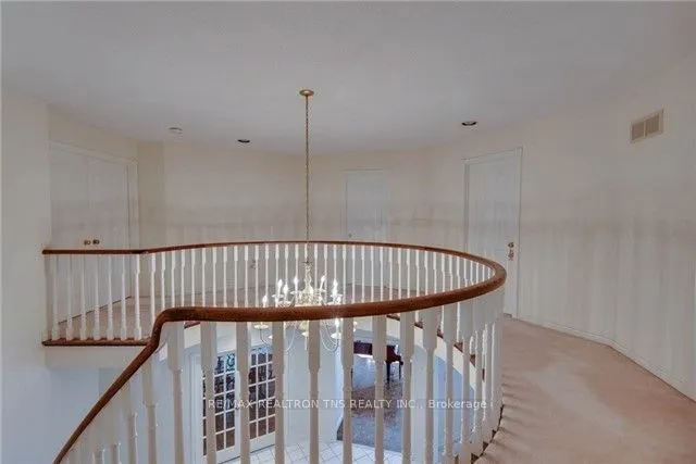 16 Chaplin Court