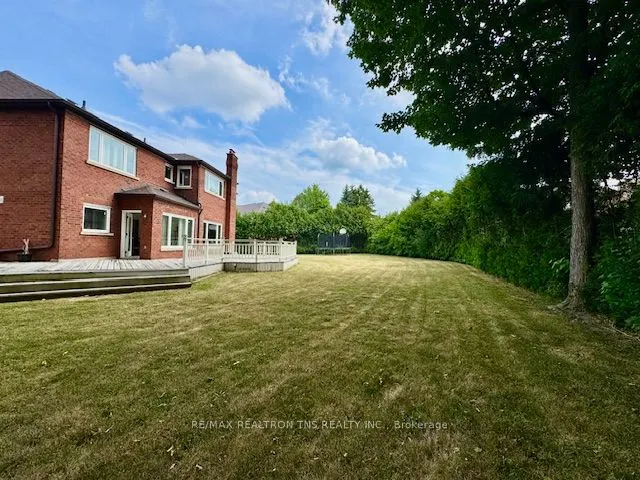 16 Chaplin Court