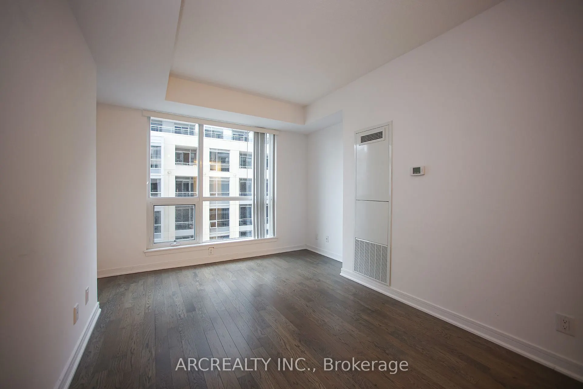 9205 Yonge Street, #512