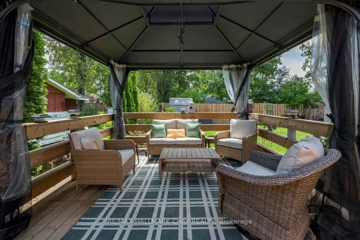 1115 Shore Acres Drive