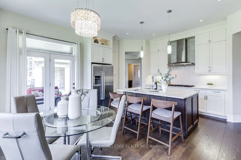6 SOMER RUMM Court