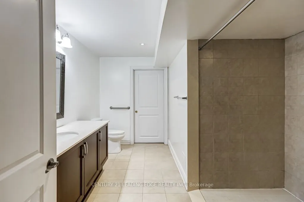 6 SOMER RUMM Court