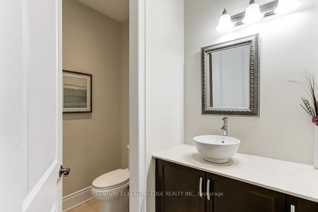 6 SOMER RUMM Court