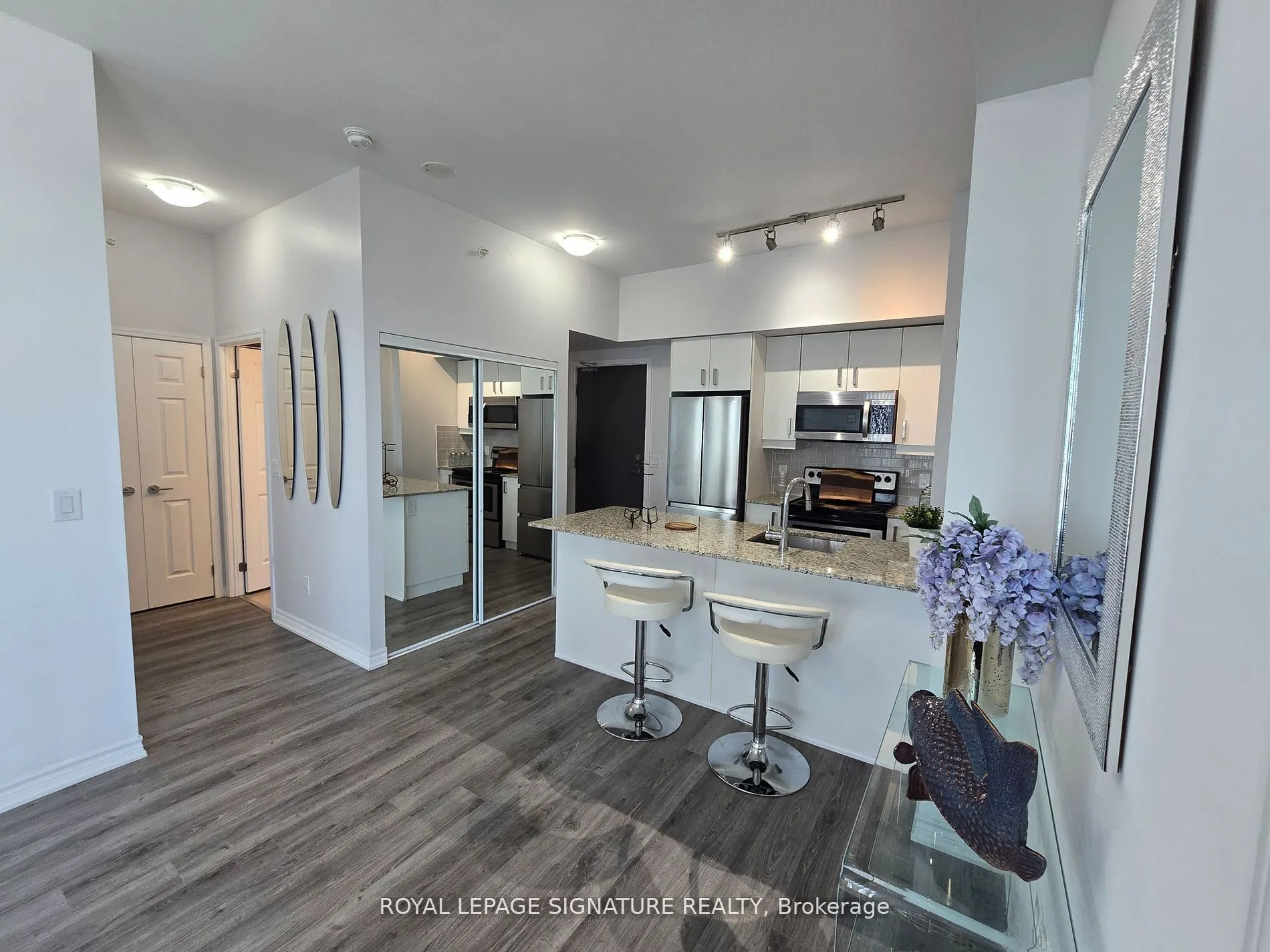 11611 Yonge Street, #610