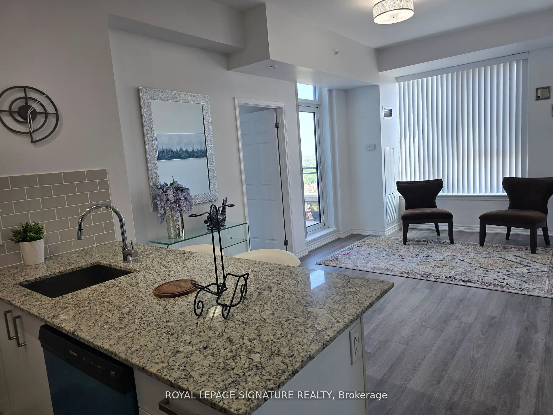 11611 Yonge Street, #610