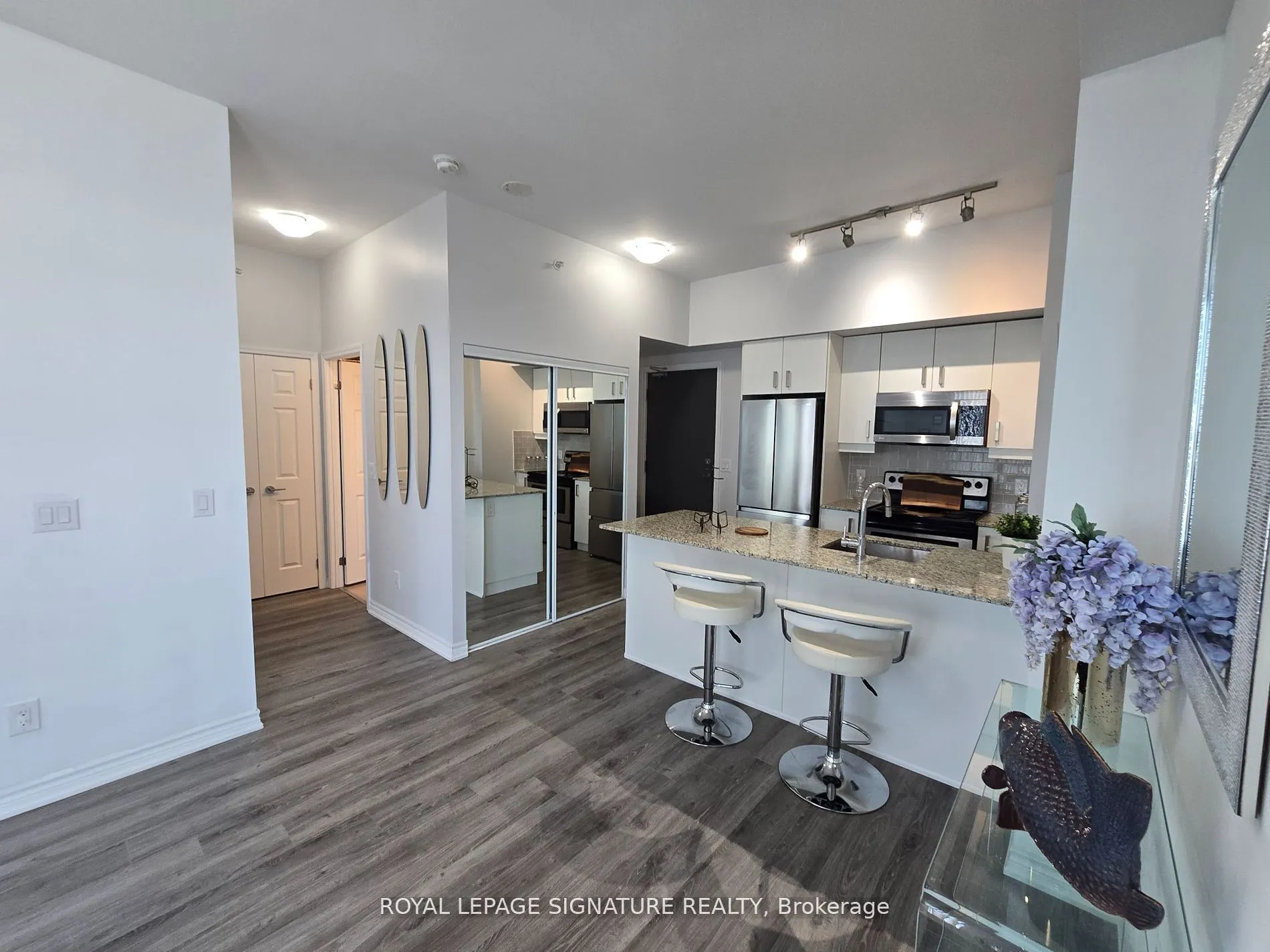 11611 Yonge Street, #610