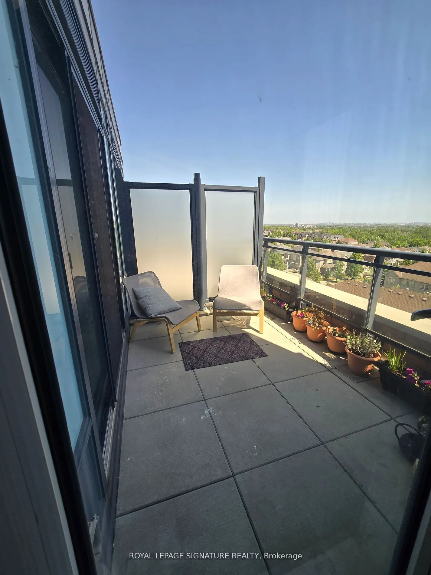 11611 Yonge Street, #610