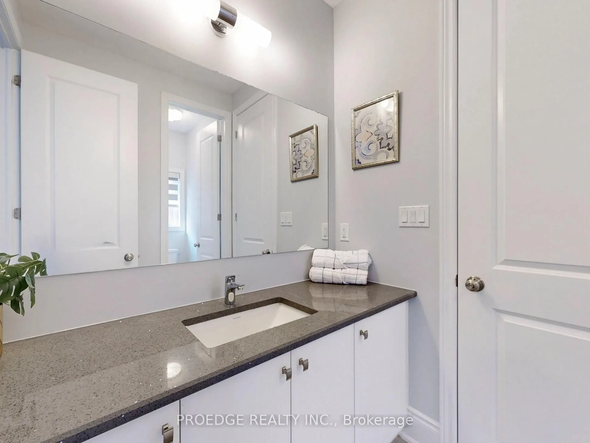 217 Sunset Vista Court