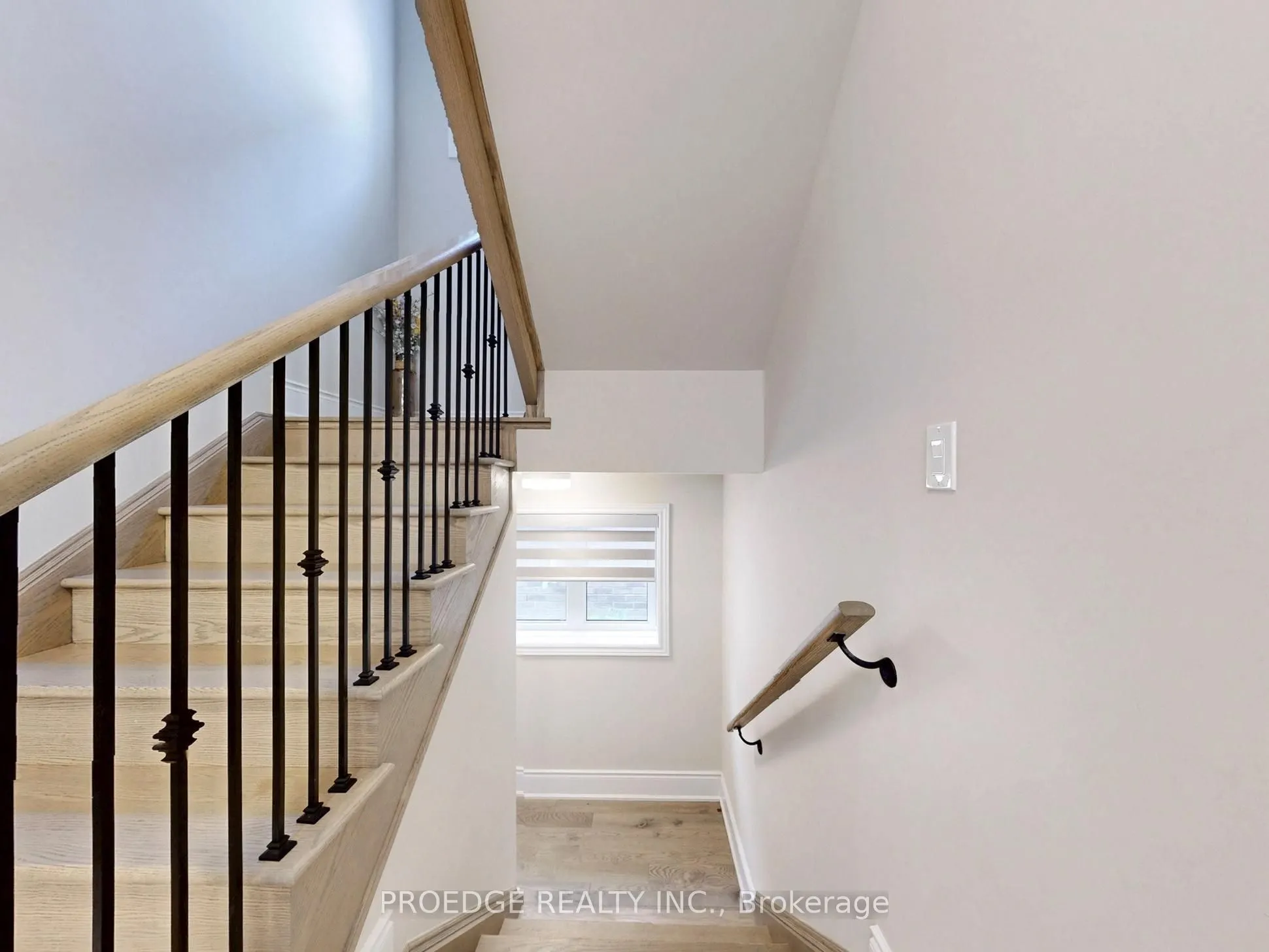 217 Sunset Vista Court