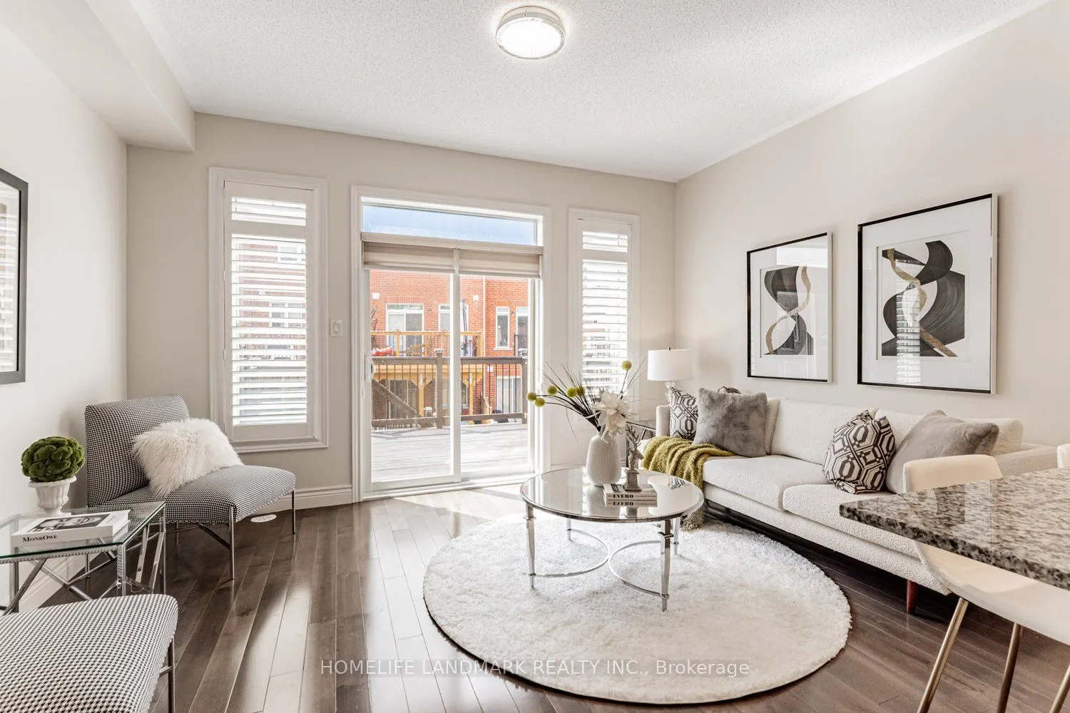 134 Dundas Way