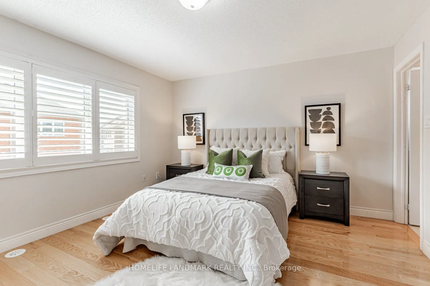 134 Dundas Way