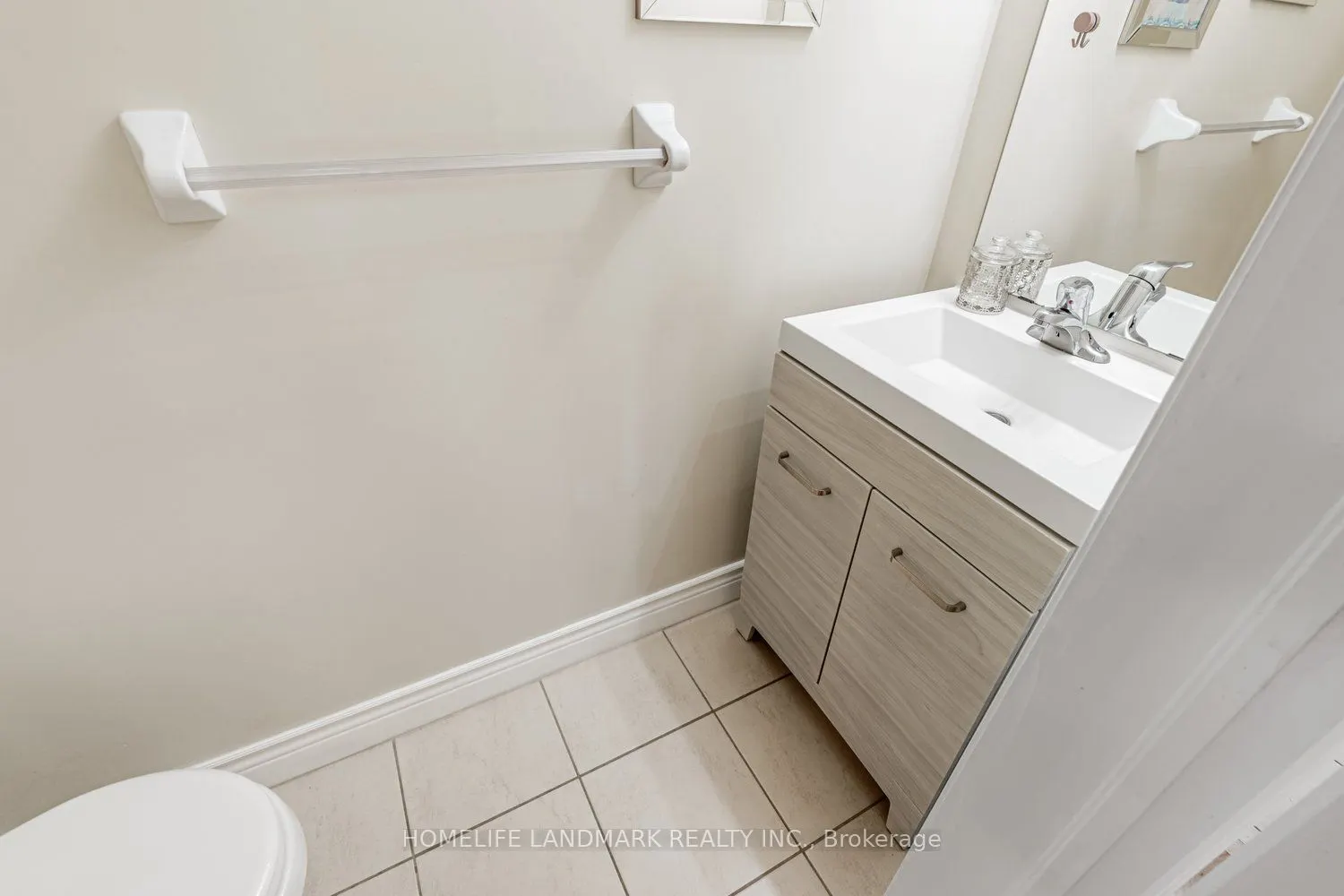 134 Dundas Way