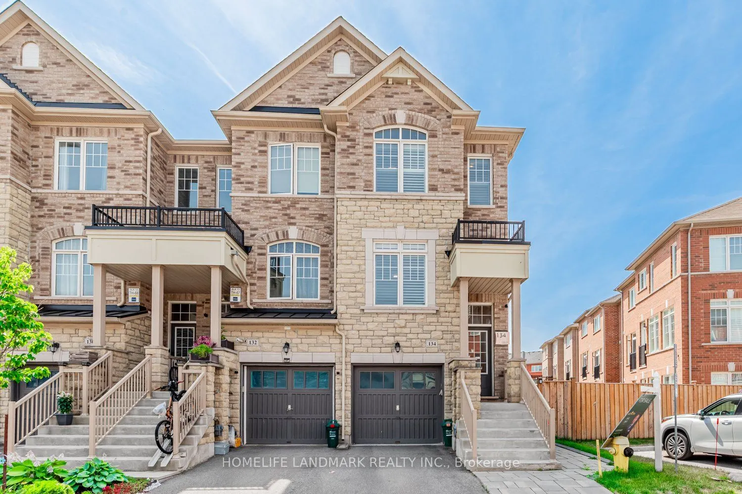 134 Dundas Way