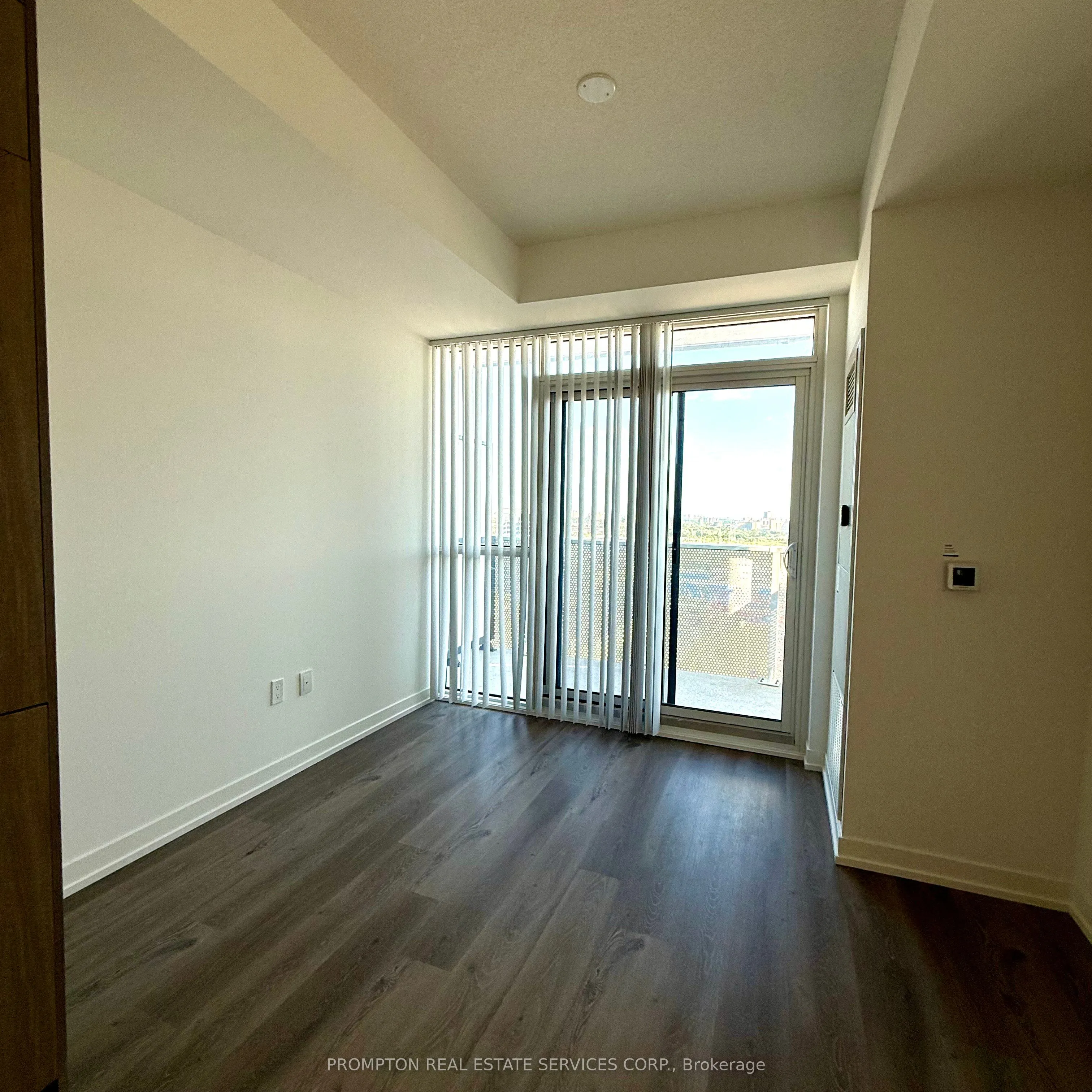 28 Interchange Way, #2112