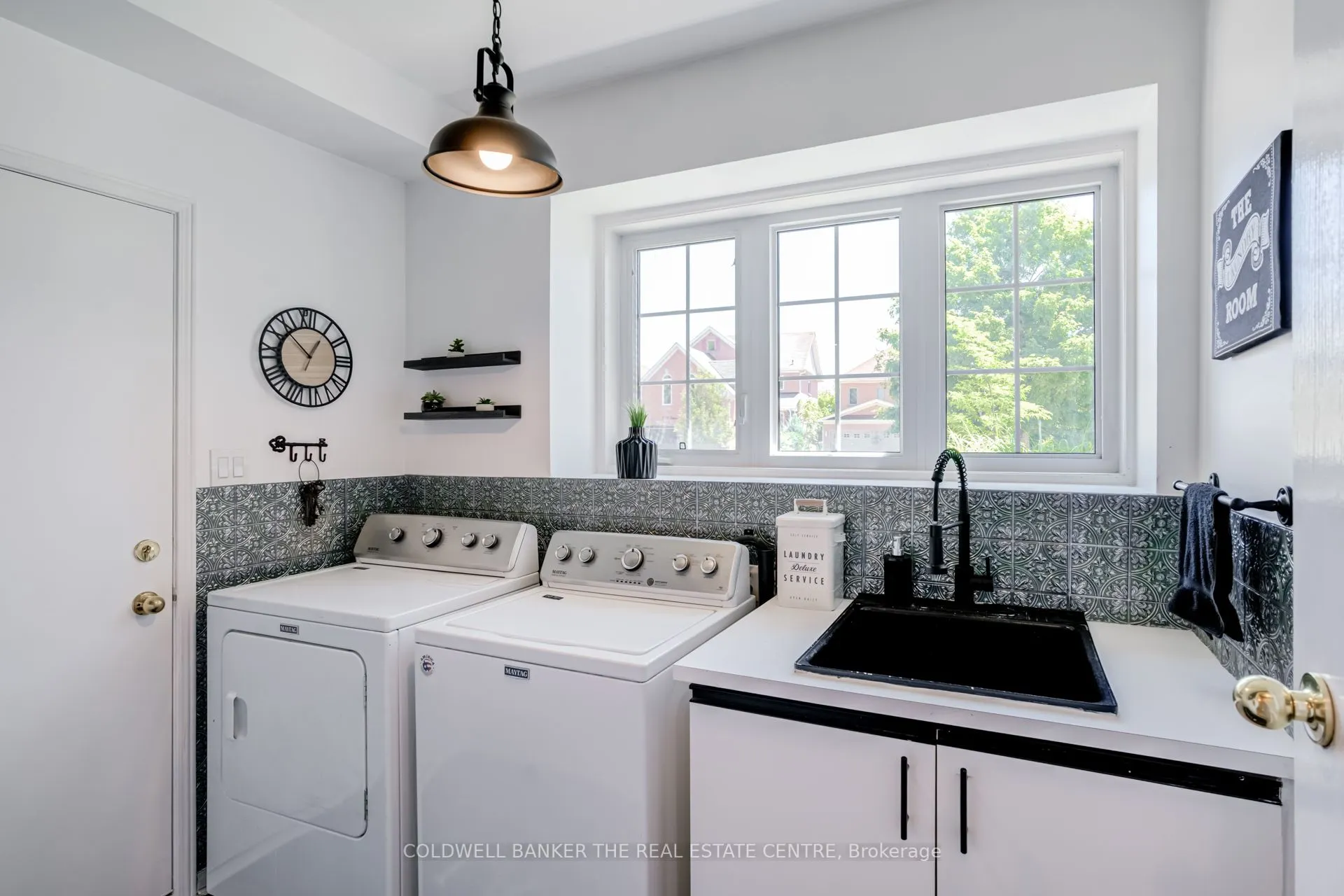 129 Foxtail Ridge
