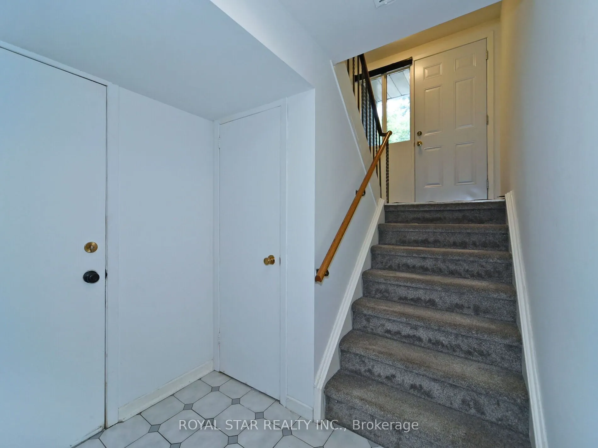 316 Simonston Boulevard, #44