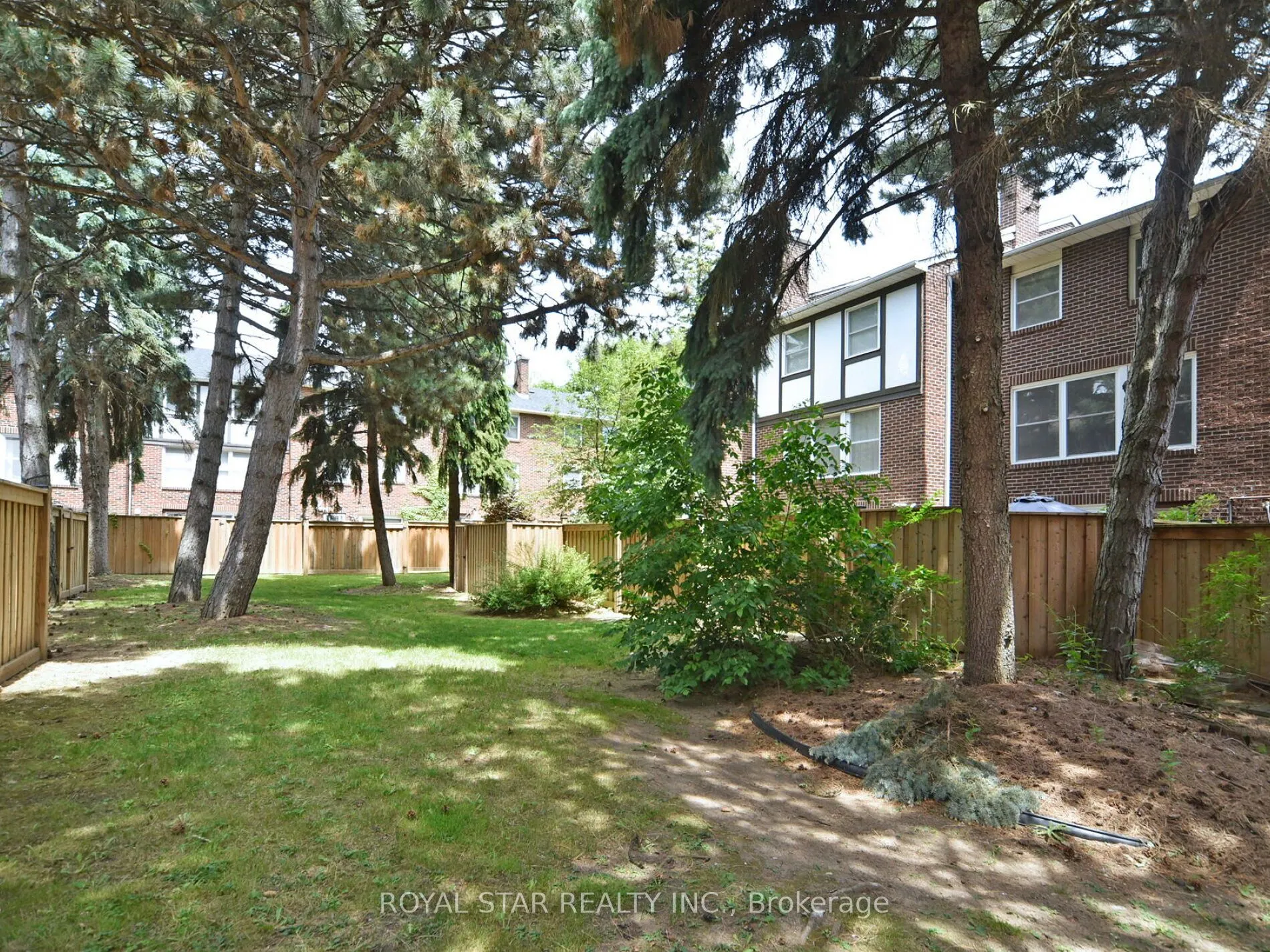 316 Simonston Boulevard, #44