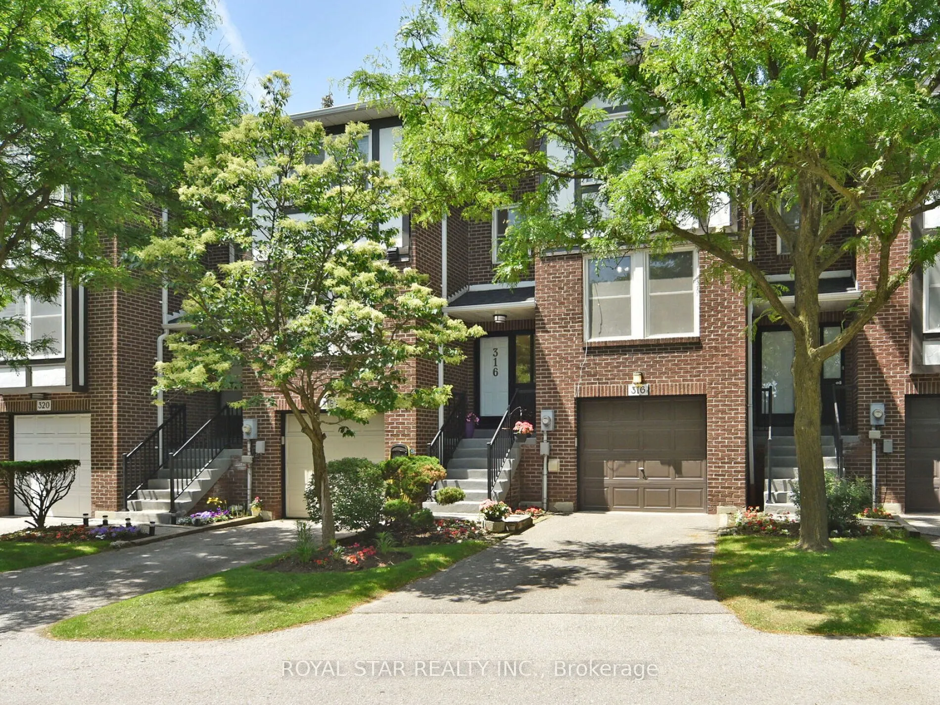 316 Simonston Boulevard, #44