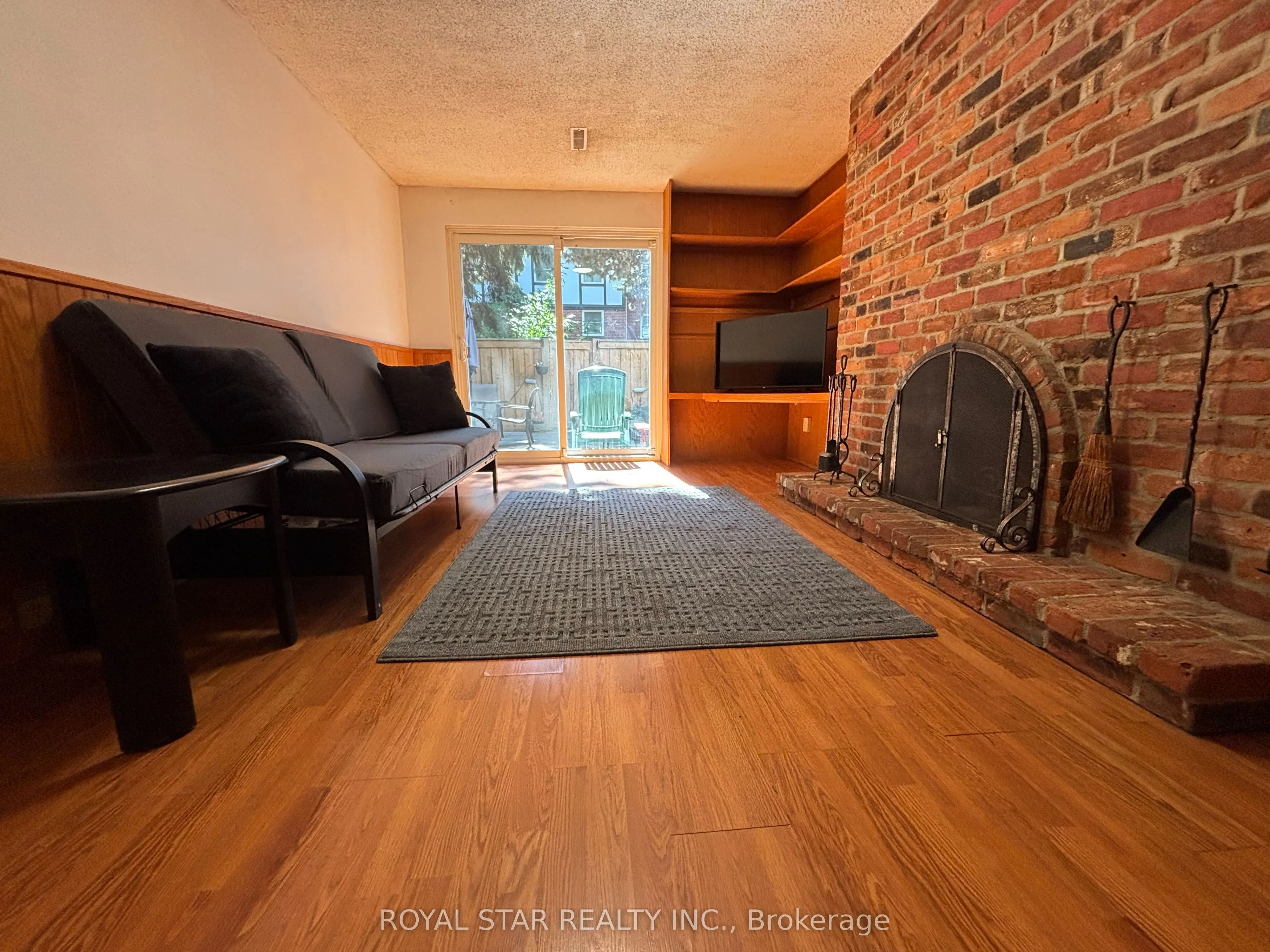 316 Simonston Boulevard, #44