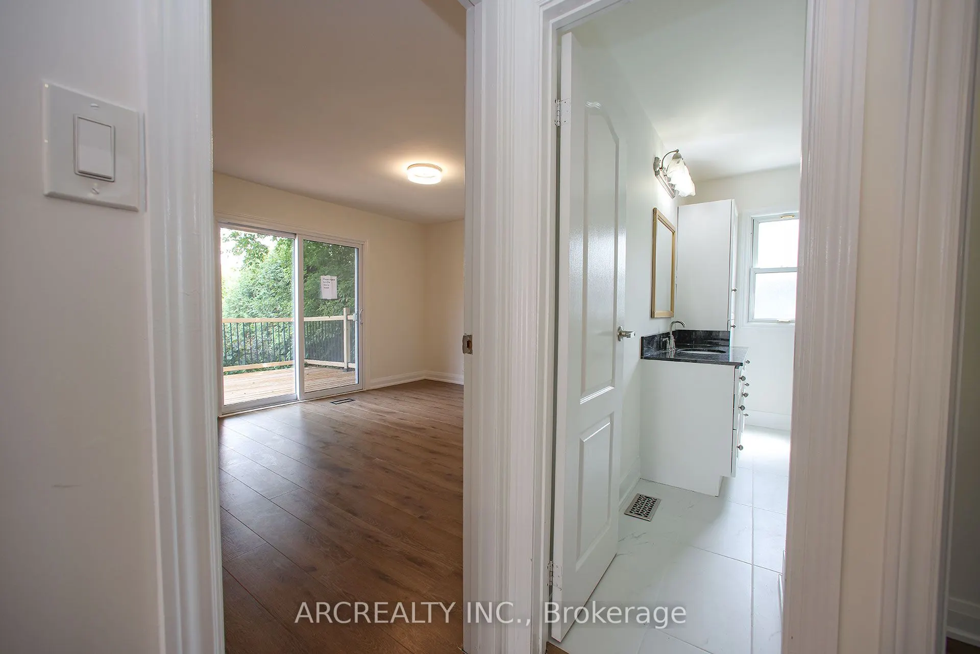 15 River Drive