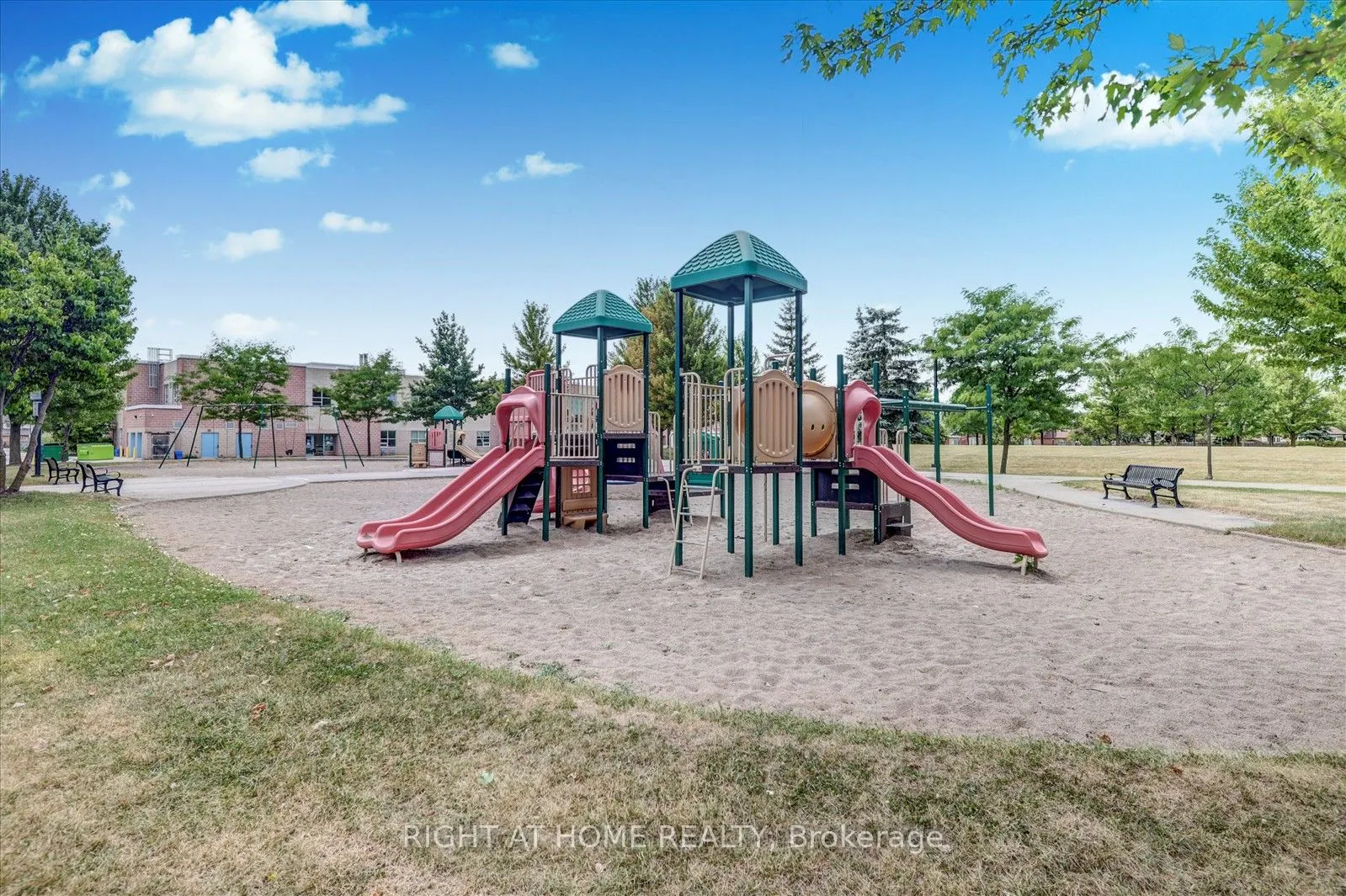 8 Santa Maria Trail