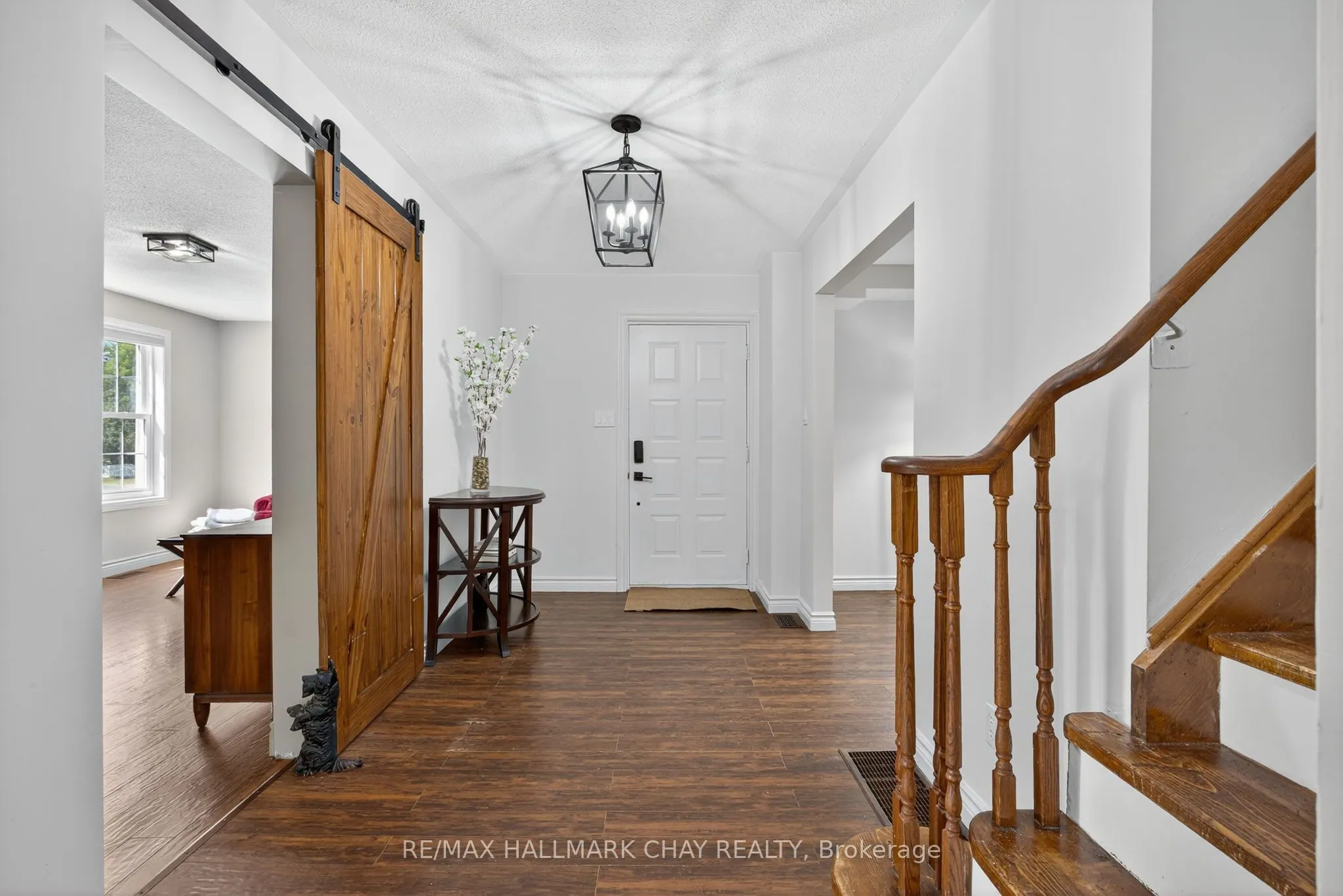 3221 Oak Street