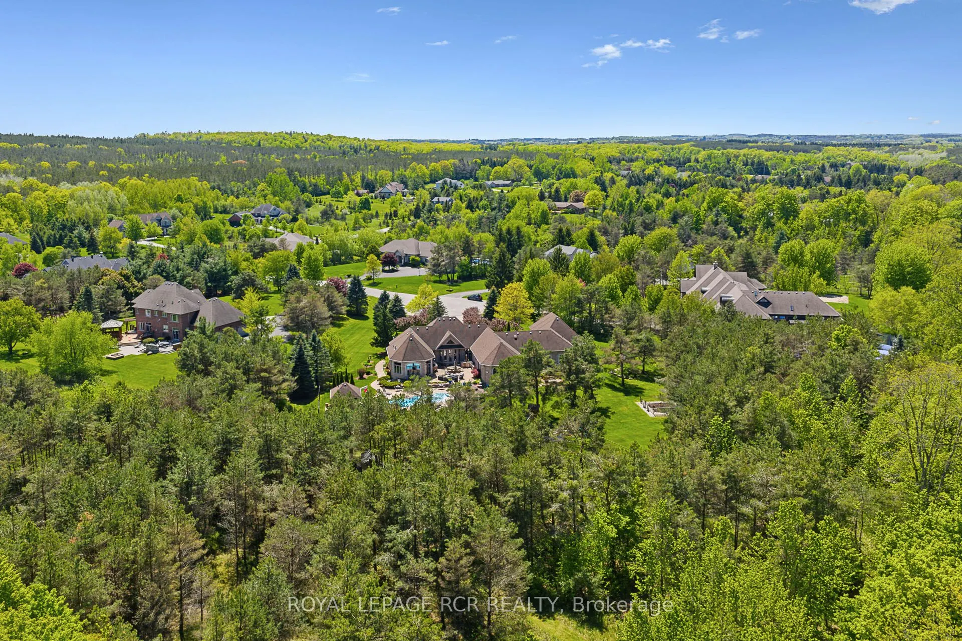 7 Sugarbush Lane