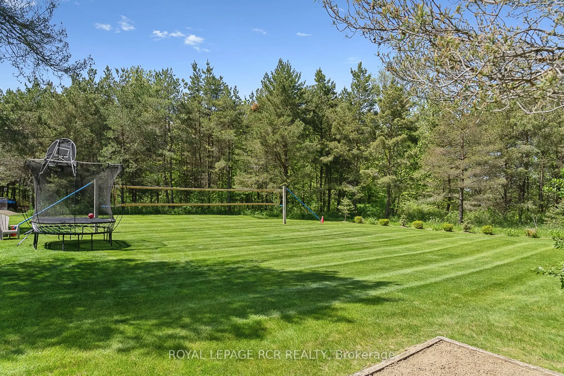 7 Sugarbush Lane