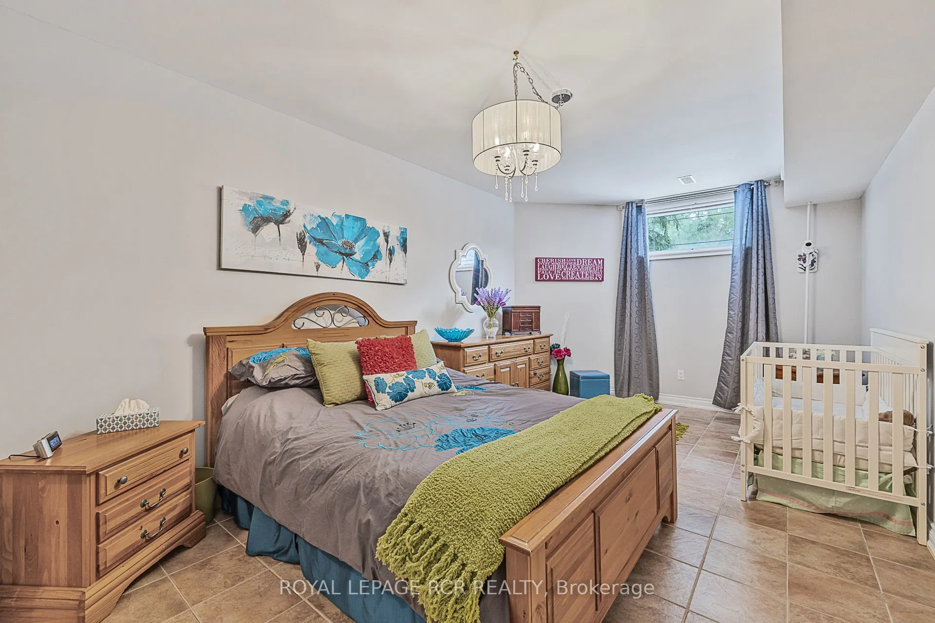 7 Sugarbush Lane
