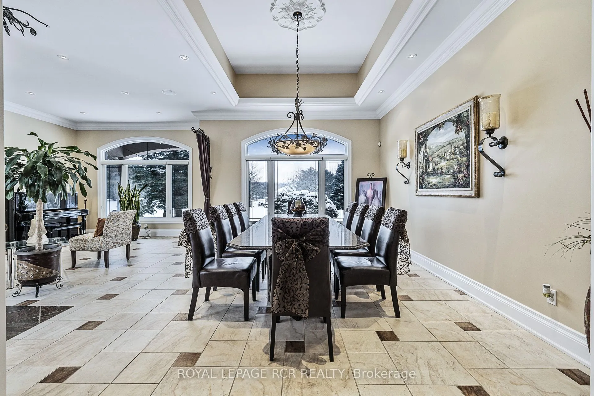 7 Sugarbush Lane