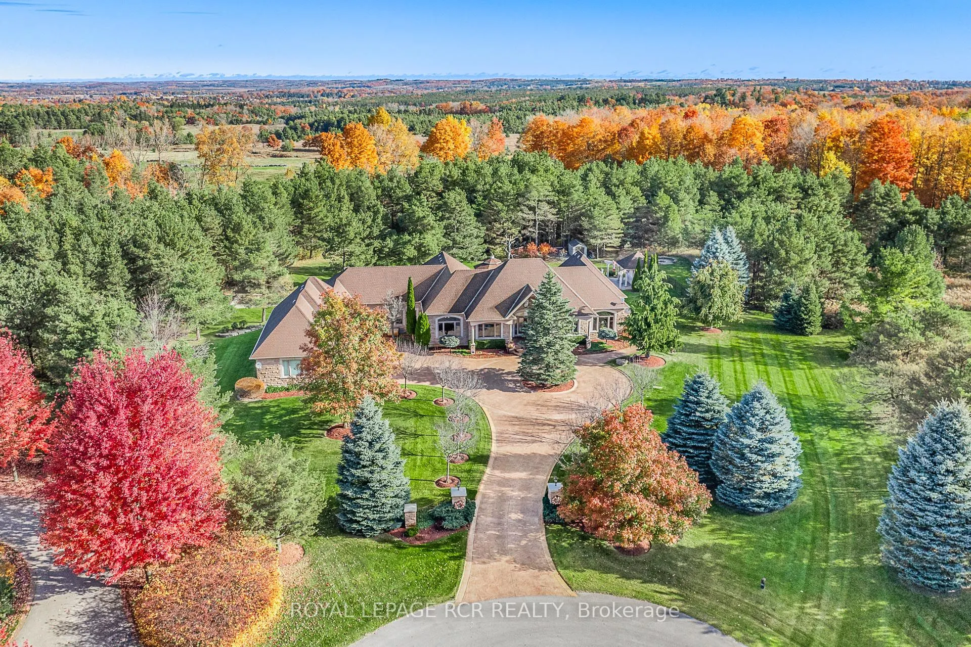 7 Sugarbush Lane