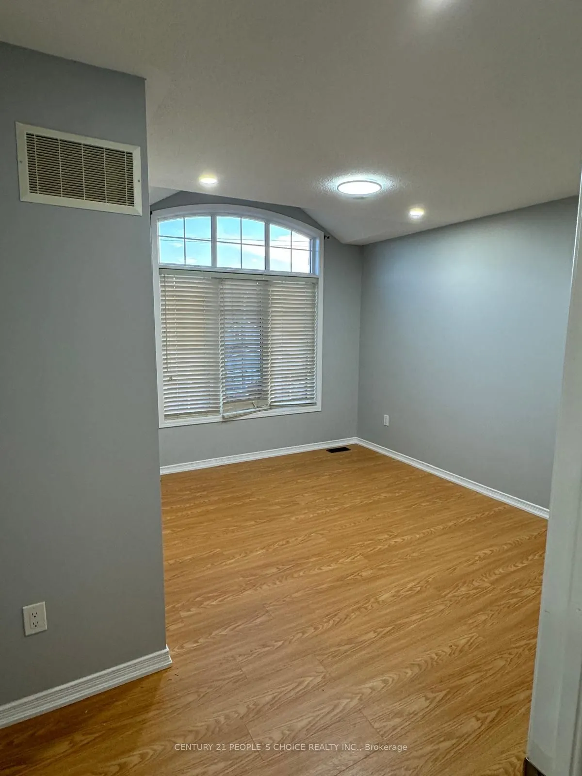 2207 ADULLAM Avenue, #Upper Level
