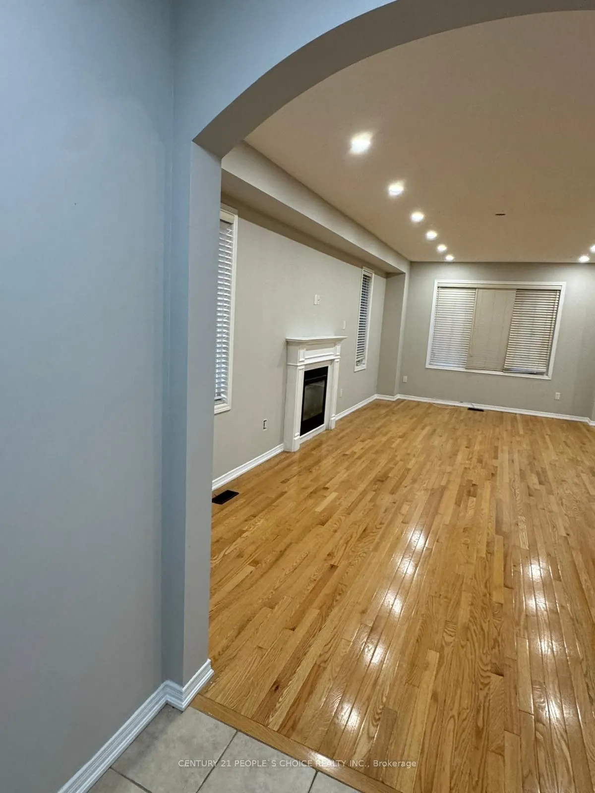 2207 ADULLAM Avenue, #Upper Level