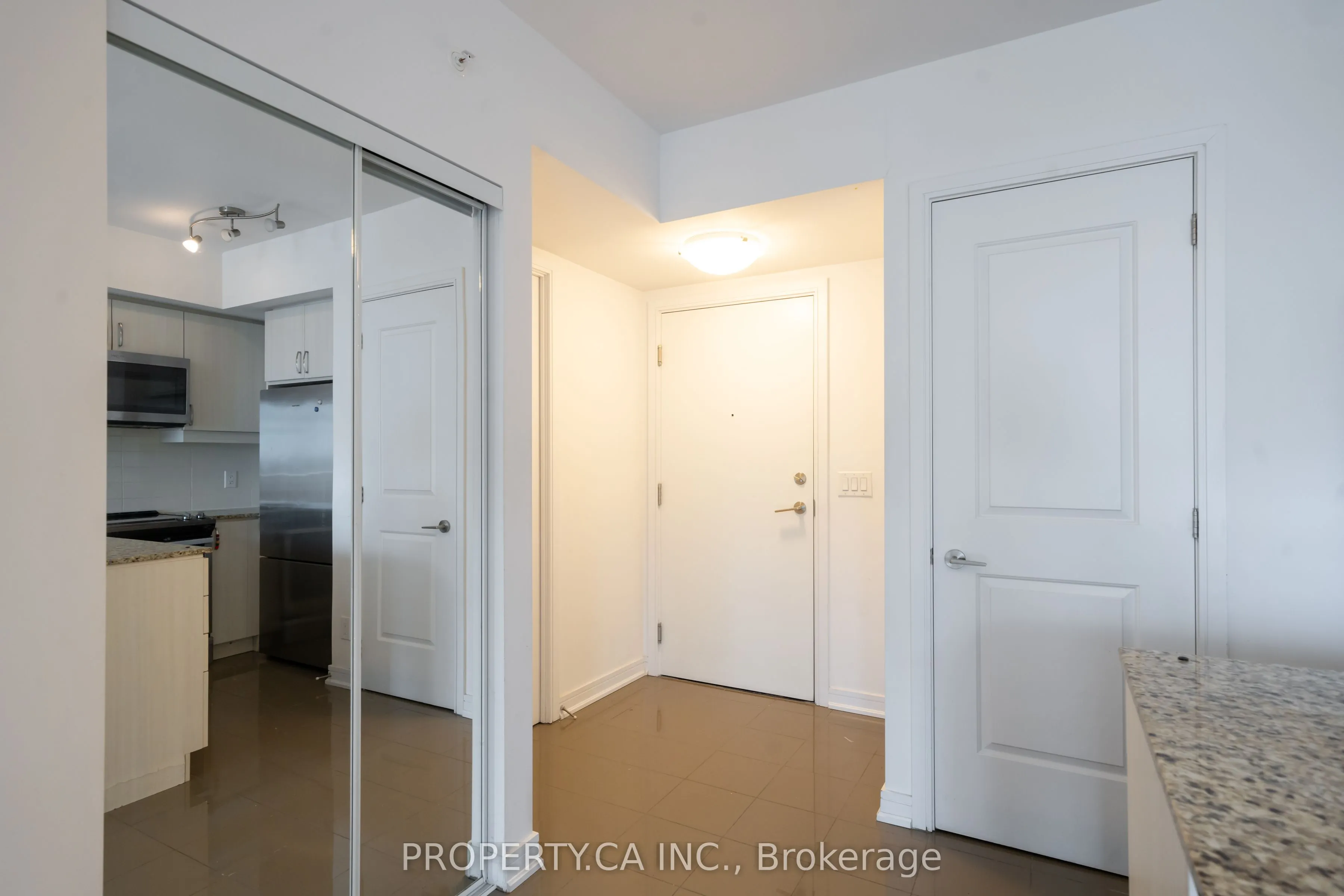 9205 Yonge Street S, #1210