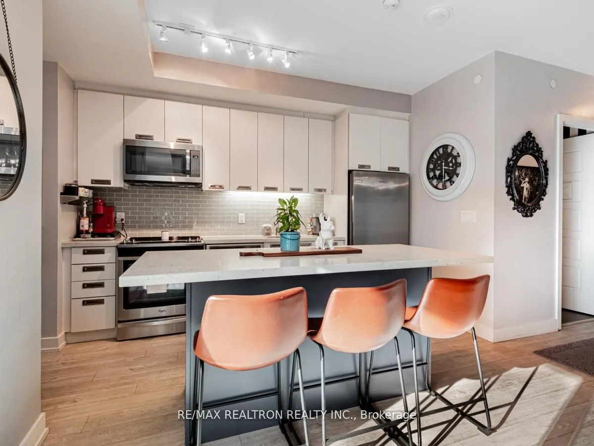 301 Sea Ray Avenue, #C323