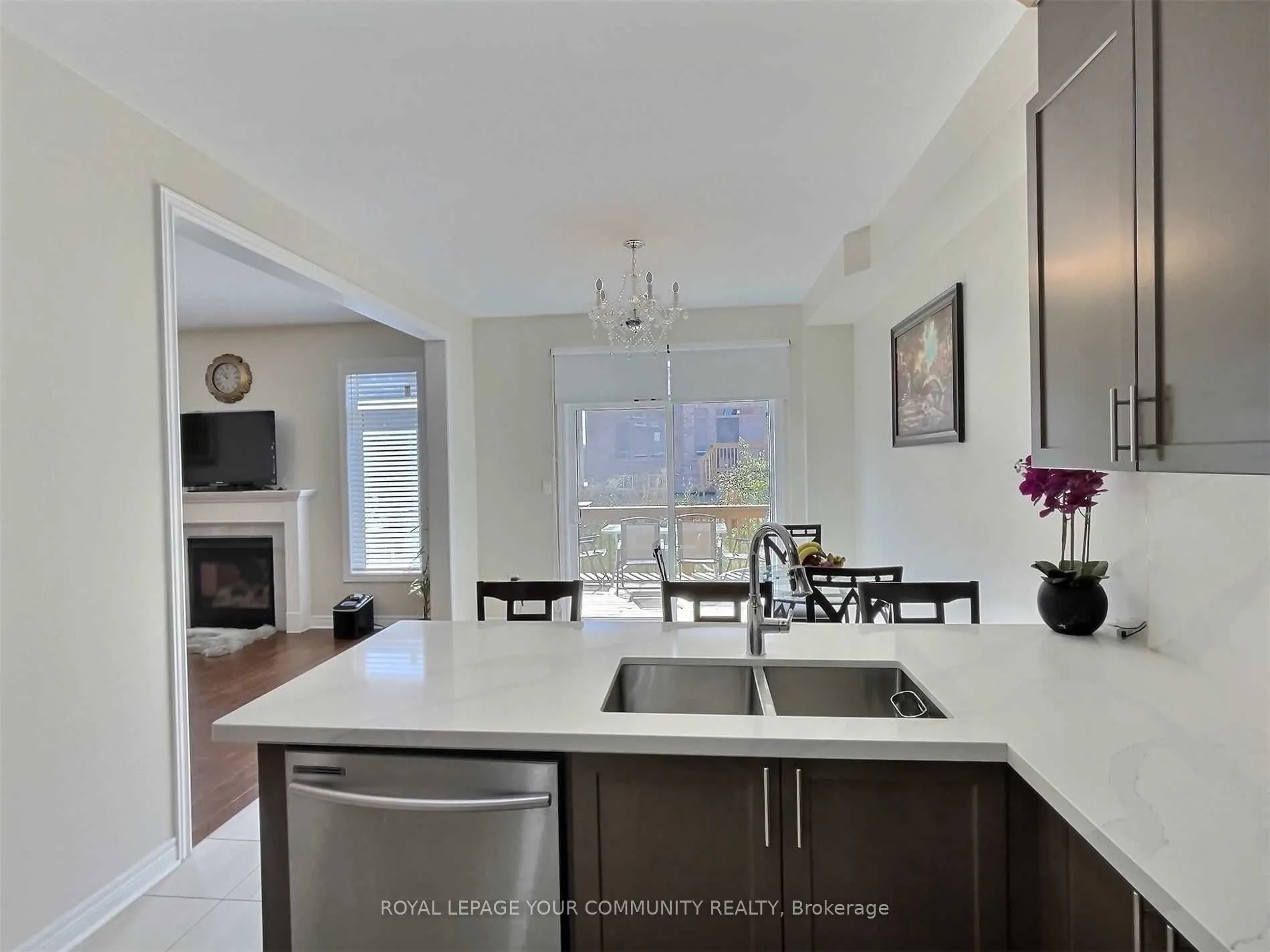 1437 Tomkins Road